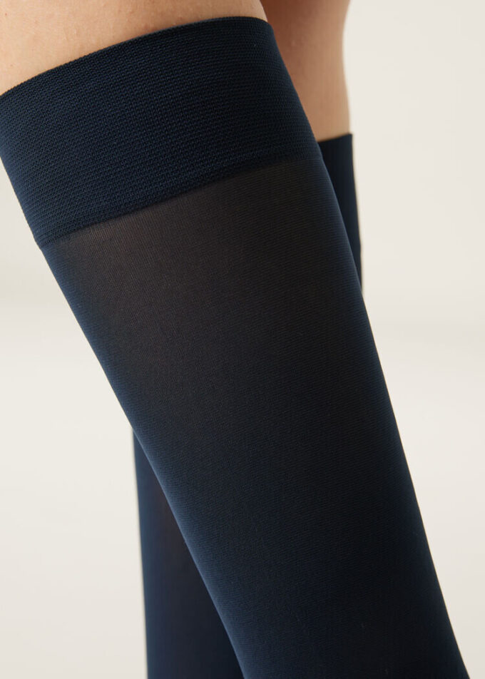 30 Denier halbtransparente Microfiber-Kniestrümpfe
