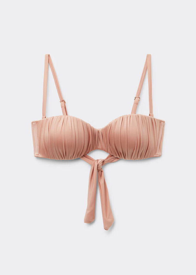 Bandeau-Bikini-Oberteil mit abgestufter Polsterung aus glänzendem Satin