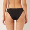 Bikinihosen mit hohem Beinausschnitt