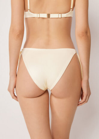 Bikinihosen mit seitlicher Schnürung aus glänzendem Satin