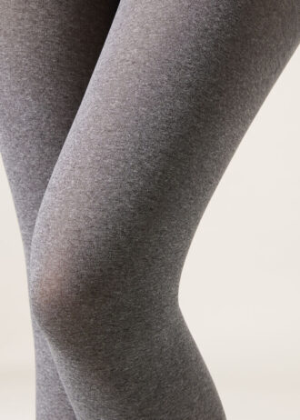 Blickdichte, matte, weiche und bequeme 50-Denier-Strumpfhose