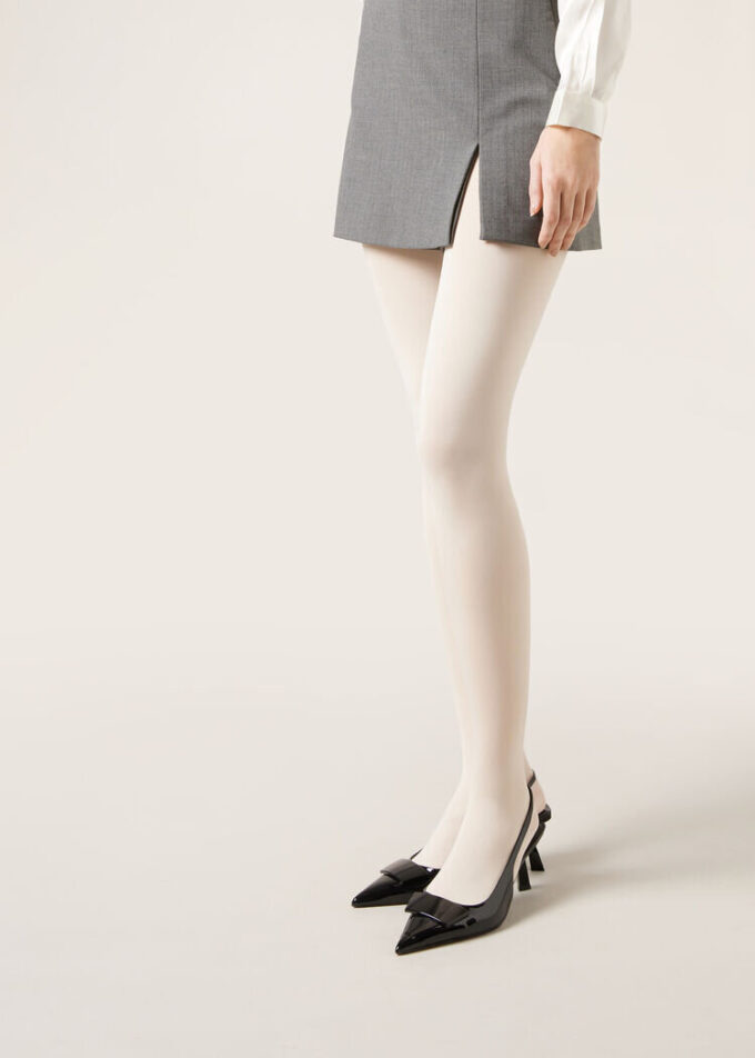 Blickdichte, matte, weiche und bequeme 50-Denier-Strumpfhose