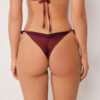 Brazilian-Bikinihosen-Slip in sanften Farbtönen