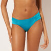 Drapierte Brazilian-Bikinihose aus glänzendem Satin