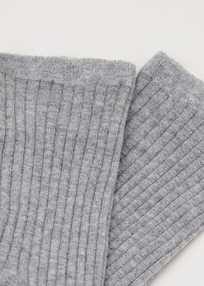 Gestreifte kurze Socken