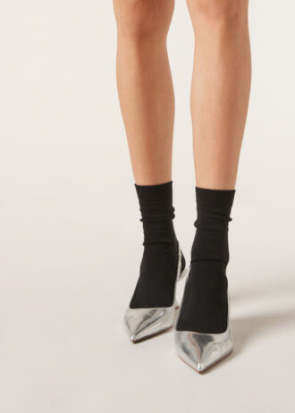 Kurze Socken aus Wolle und Baumwolle
