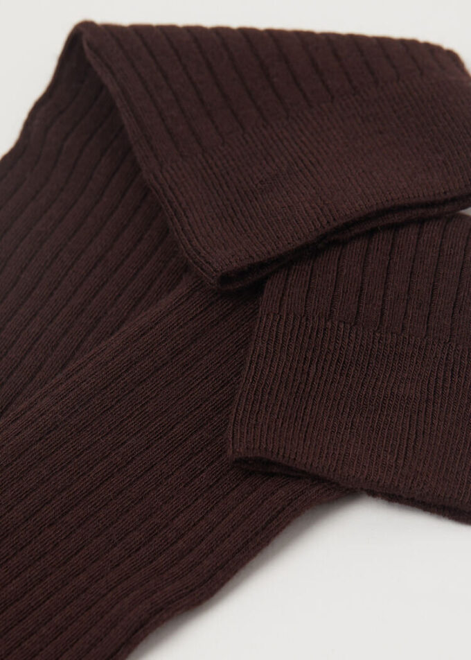 Lange gerippte Kaschmirsocken
