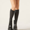Lange gerippte Socken