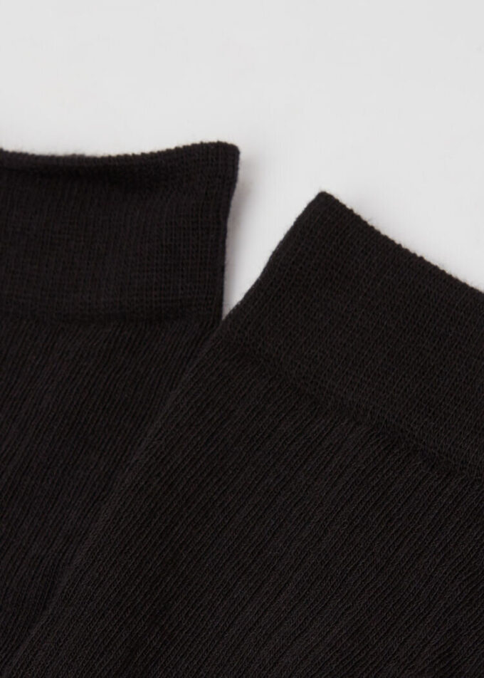 Lange gerippte Socken