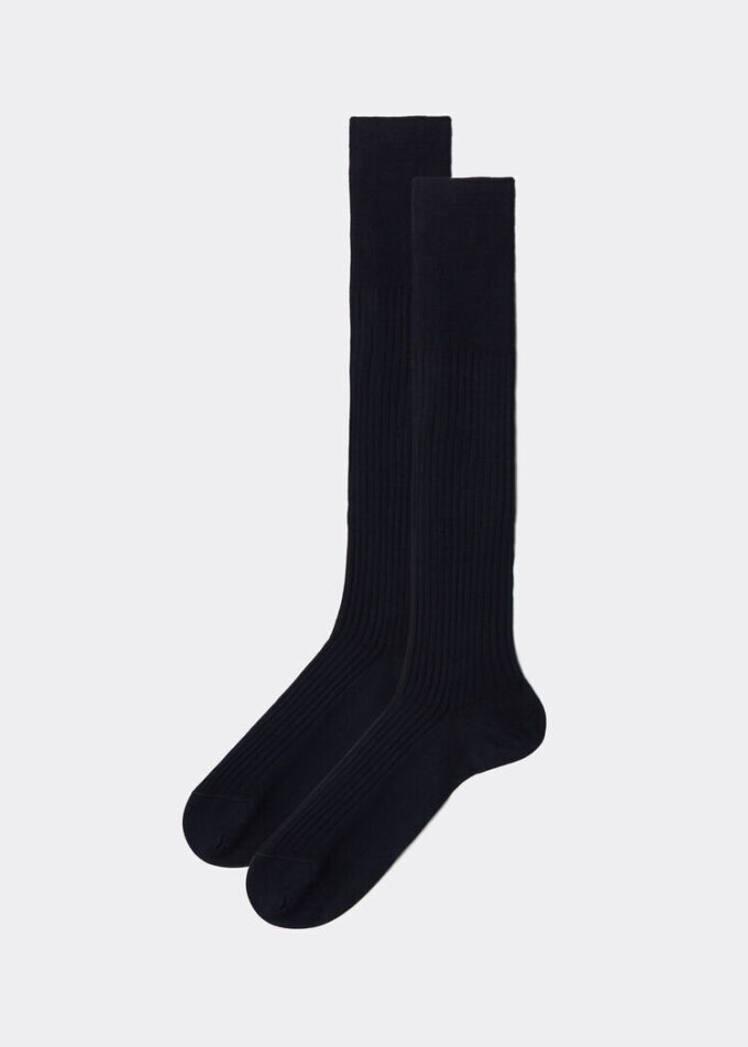 Lange Herrensocken aus Lisle-Garn mit Rippmuster