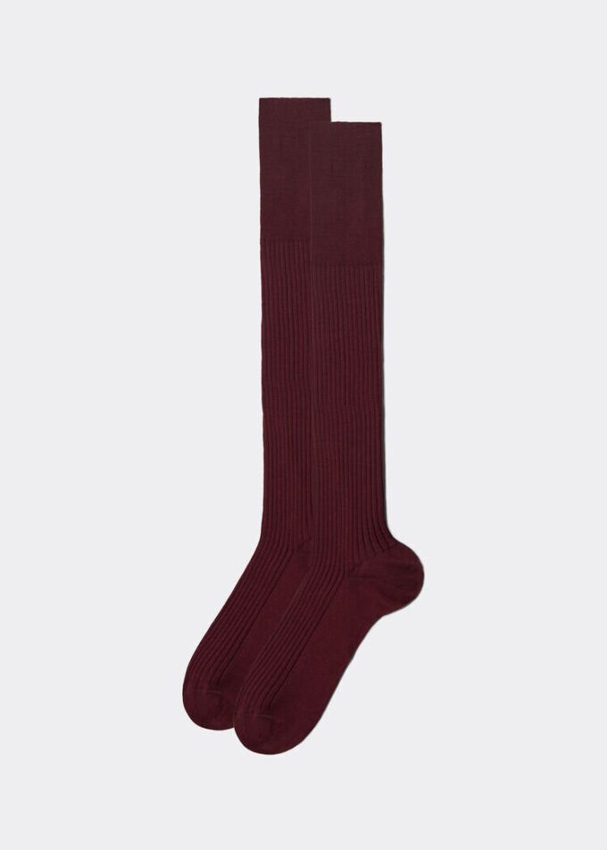 Lange Herrensocken aus Lisle-Garn mit Rippmuster