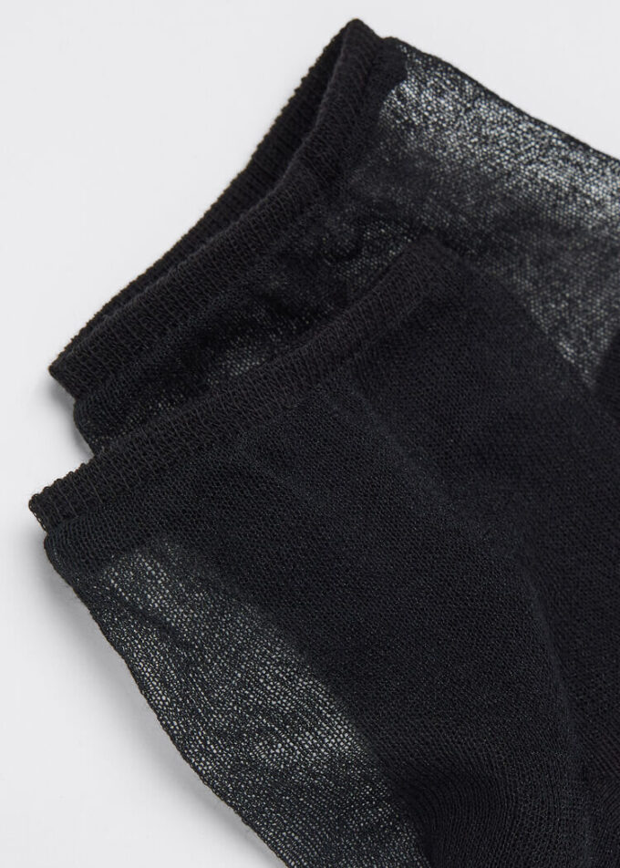 Lange Socken mit offener Spitze