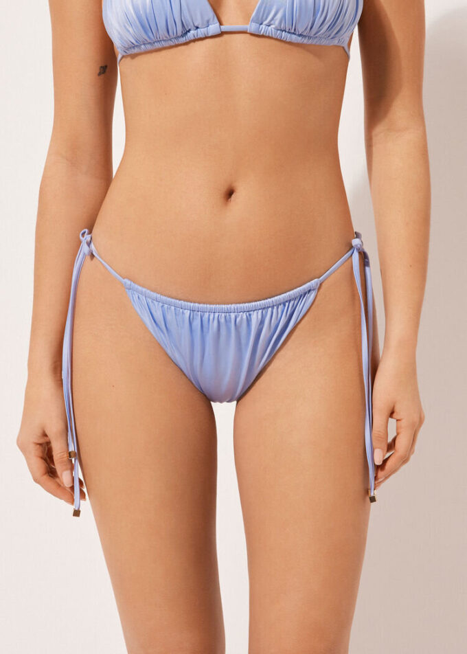 Satin-Bikinihosen im Brazilian-Bikini-Stil