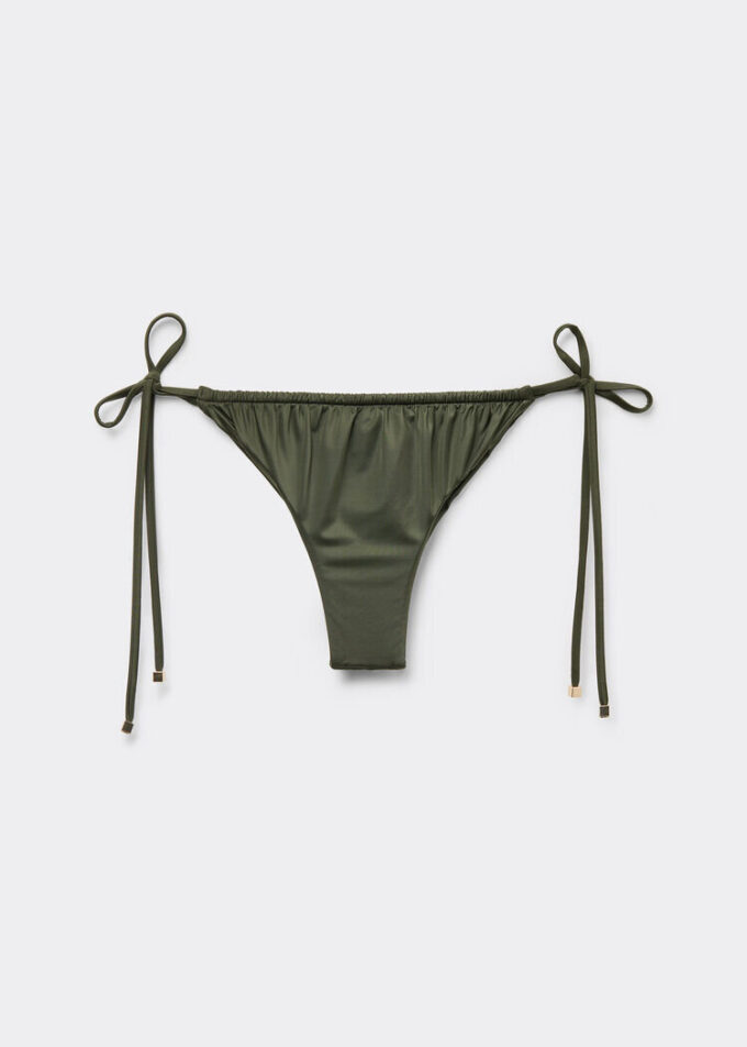 Satin-Bikinihosen im Brazilian-Bikini-Stil