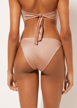 String-Bikinihose aus glänzendem Satin