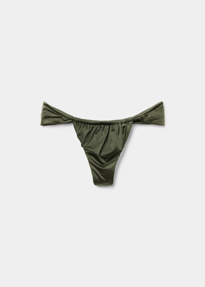 String-Bikinihose im Brazilian-Bikini-Stil aus glänzendem Satin