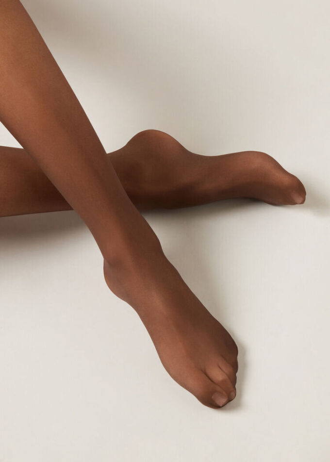 Transparente, matte Strumpfhose mit Make-up-Effekt, 15 Denier
