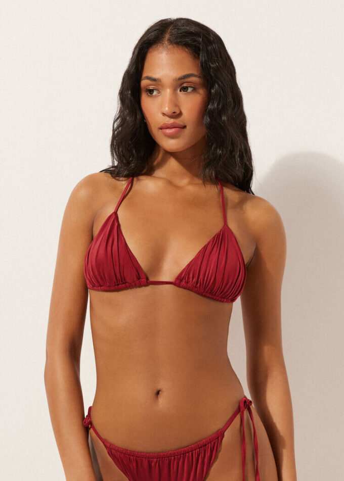 Triangel-Bikinioberteil mit herausnehmbaren Polstern aus glänzendem Satin